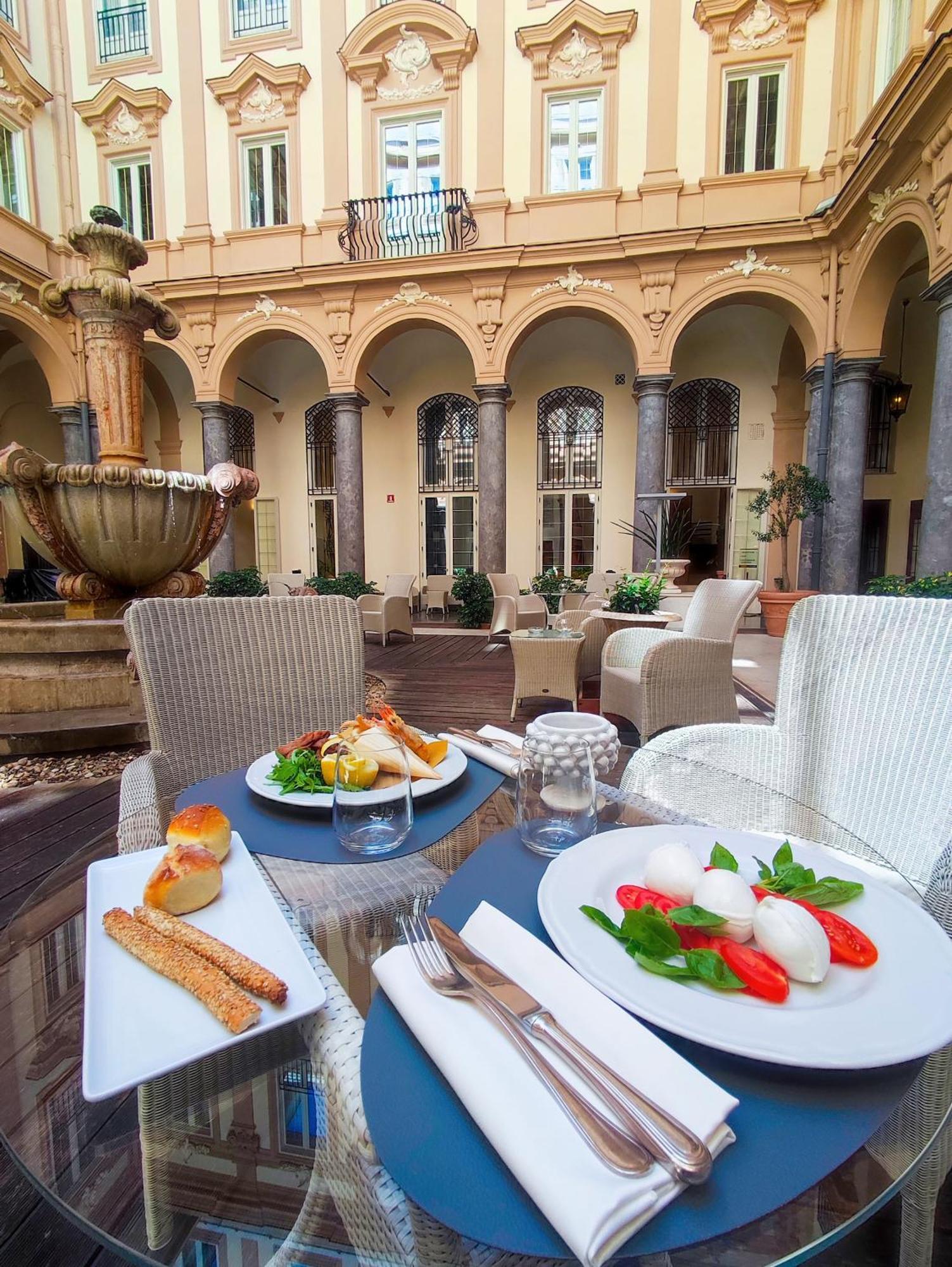 Grand Hotel Piazza Borsa ปาแลร์โม ภายนอก รูปภาพ